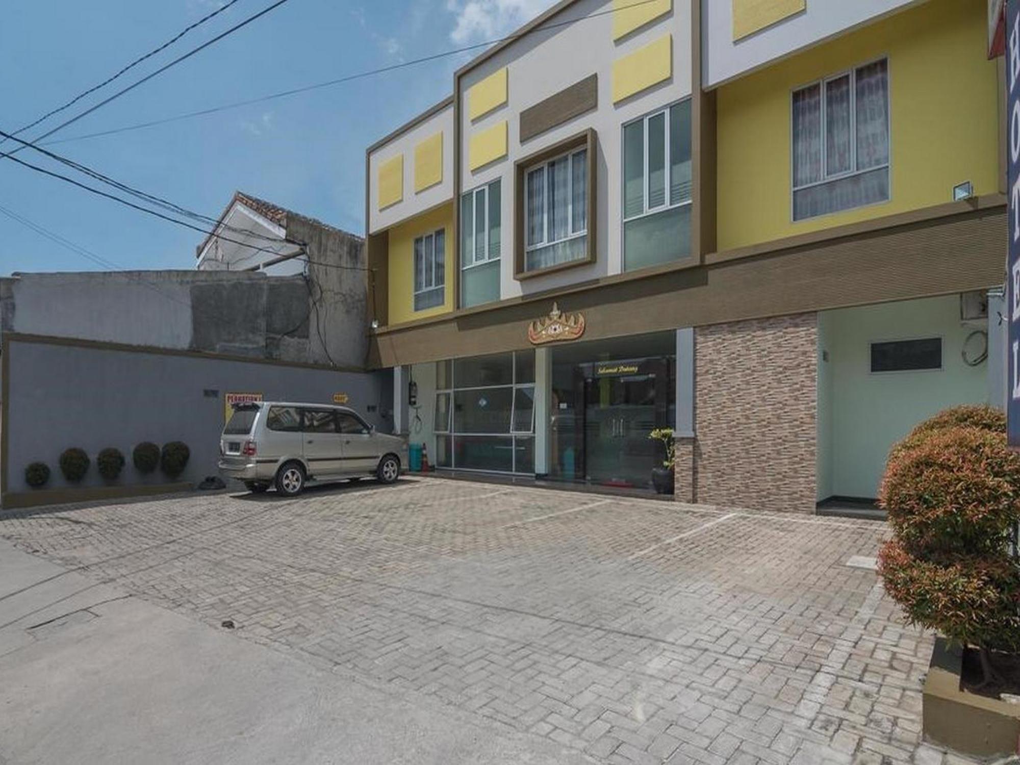 Hotel Reddoorz At Gatot Subroto Lampung à Bandar Lampung Extérieur photo