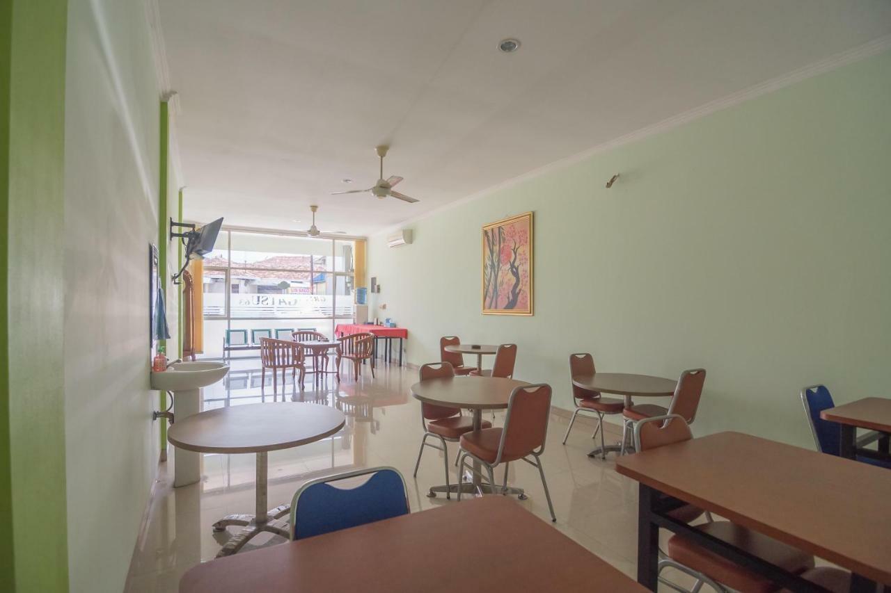 Hotel Reddoorz At Gatot Subroto Lampung à Bandar Lampung Extérieur photo